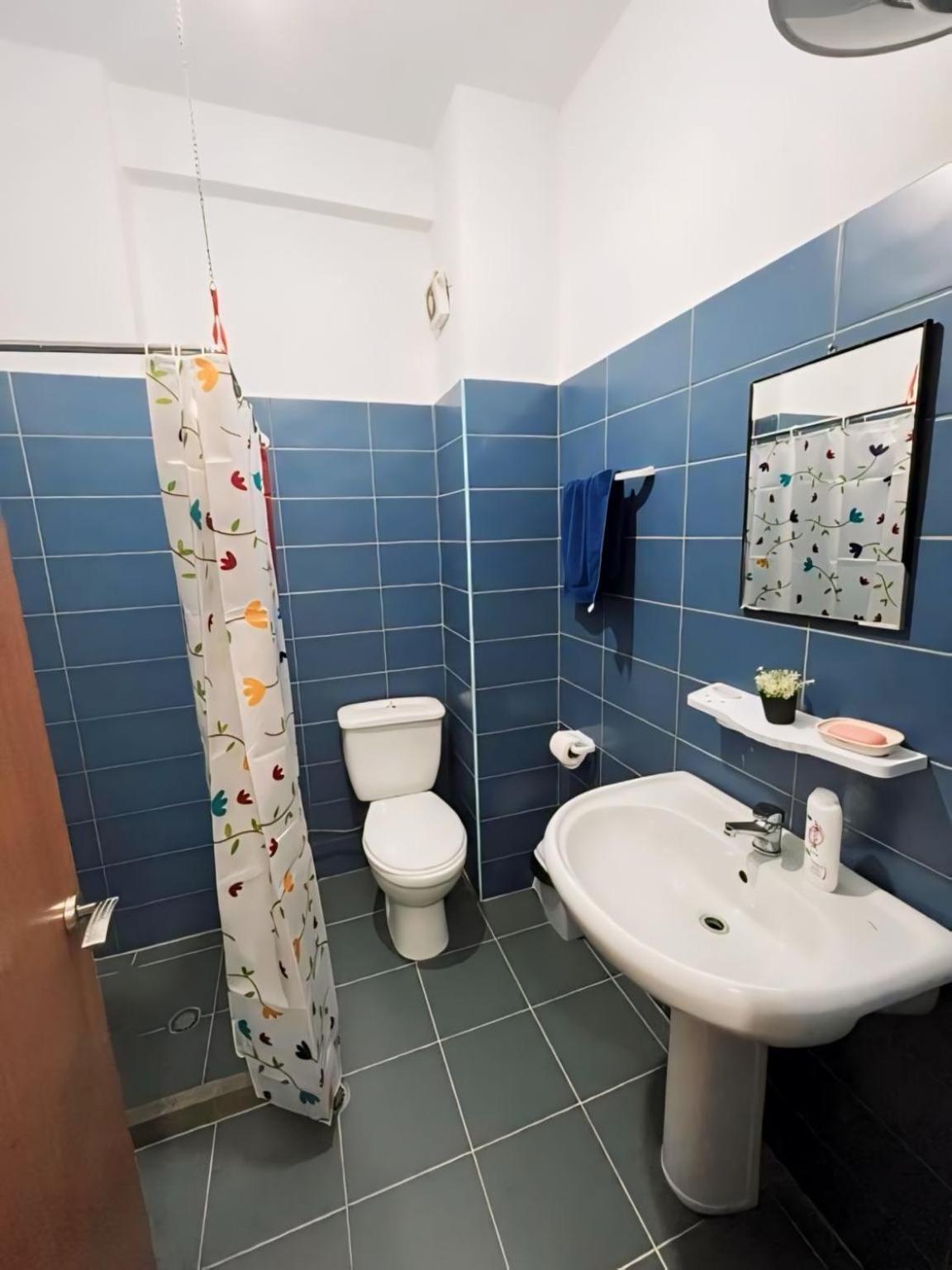 Gerald'S Central Apartments Vlora Kültér fotó