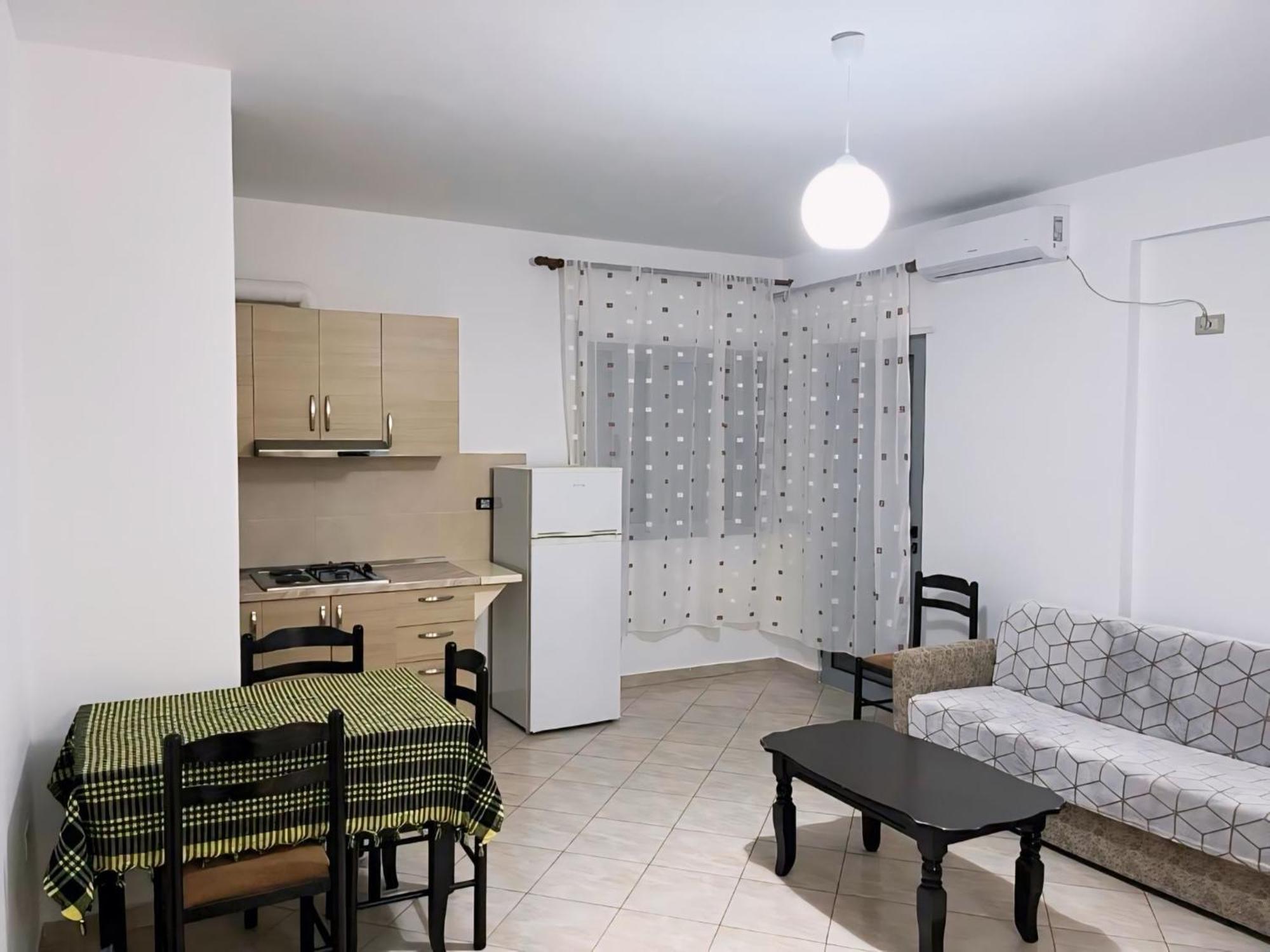 Gerald'S Central Apartments Vlora Kültér fotó