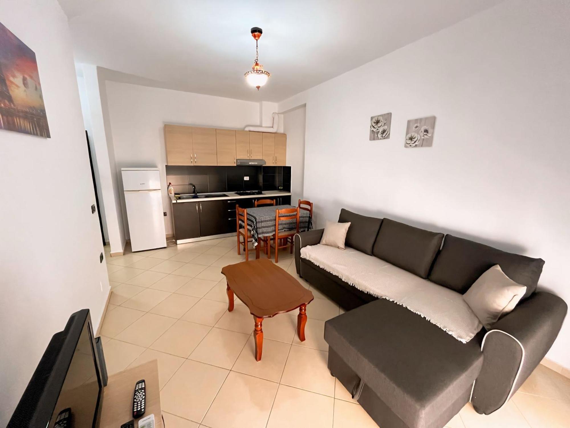 Gerald'S Central Apartments Vlora Kültér fotó
