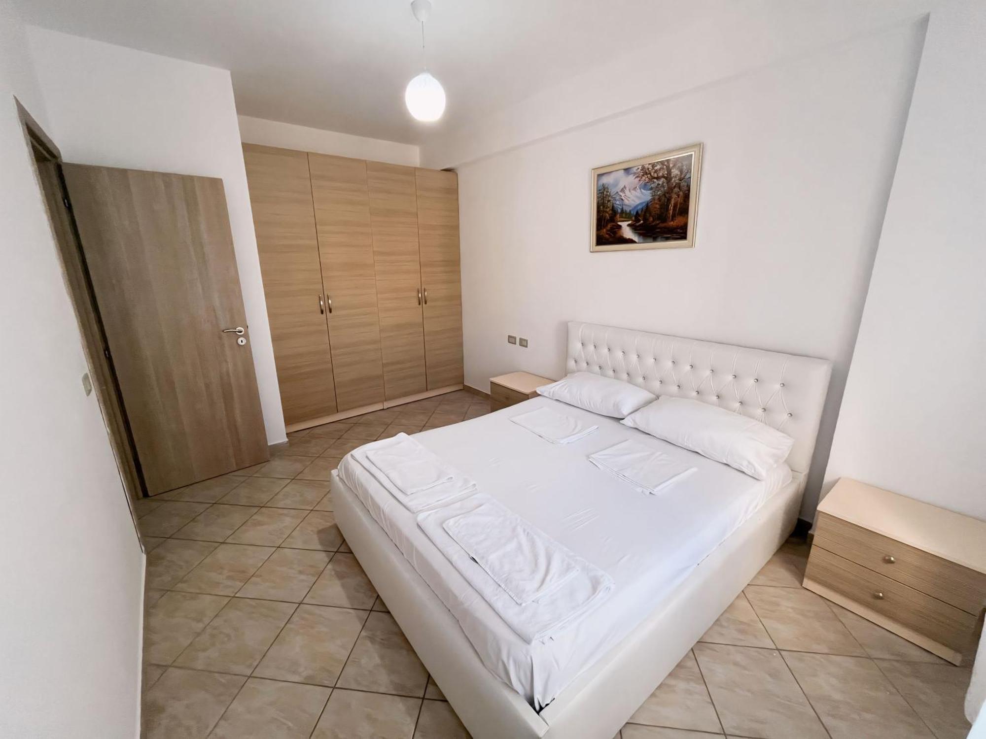 Gerald'S Central Apartments Vlora Kültér fotó