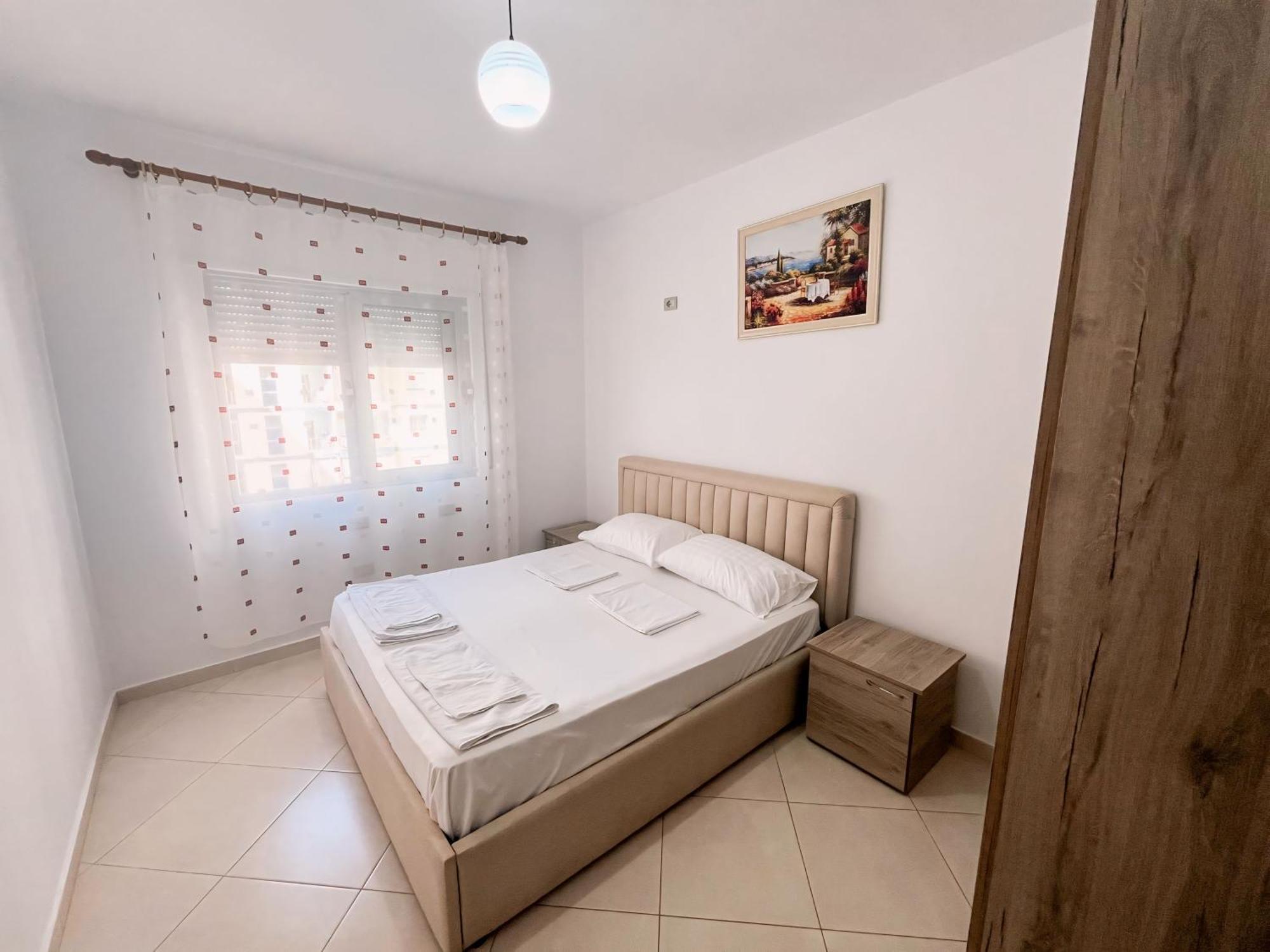 Gerald'S Central Apartments Vlora Kültér fotó